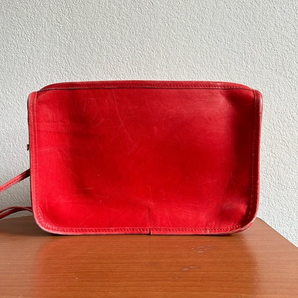 Genuine Leather Red Crossbody Vintage Basic Bag Made in Hong Kong Women’s Travel - Picture 2 of 16